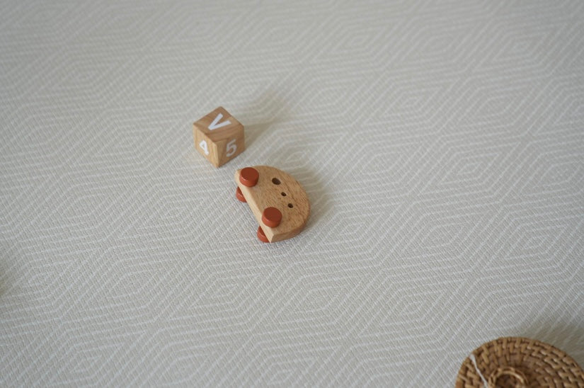 NEW: Diamond Geo Playmat